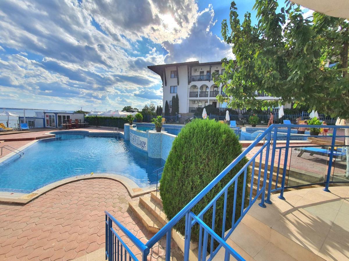 Sveti Vlas Marina Beach Apartment - Vega Village Exterior photo